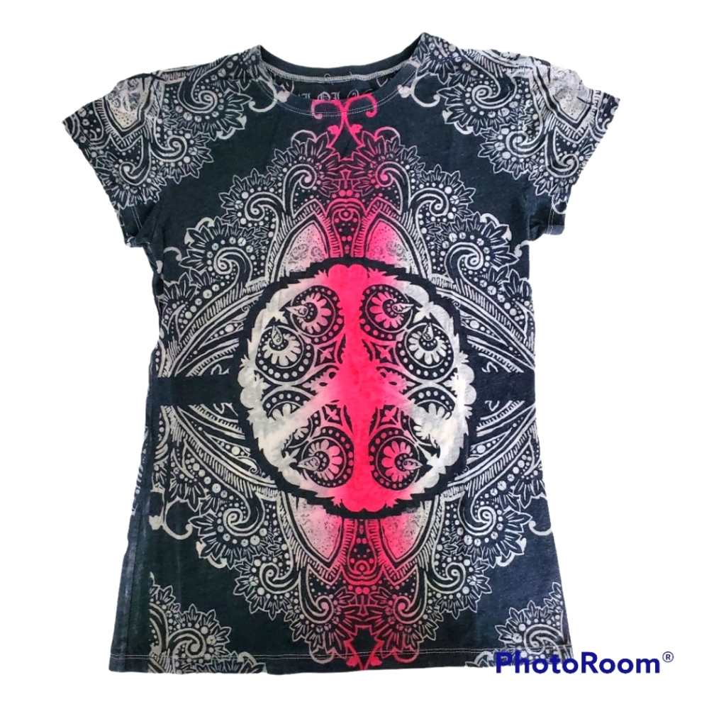 LOL Vintage Women's Peace Sign Shirt
